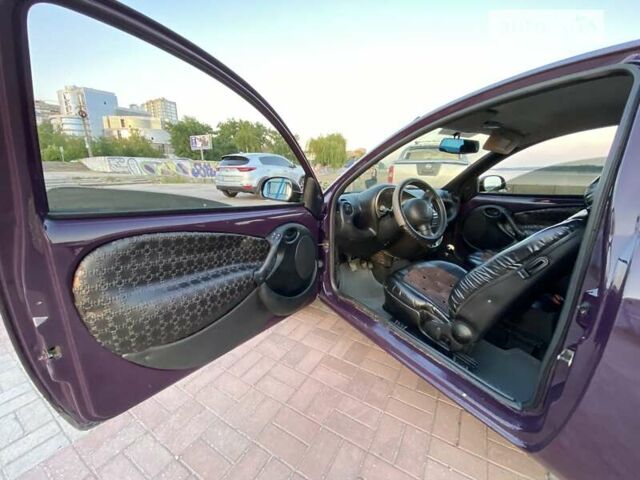 Фиолетовый Форд КА, объемом двигателя 1.3 л и пробегом 200 тыс. км за 2500 $, фото 7 на Automoto.ua