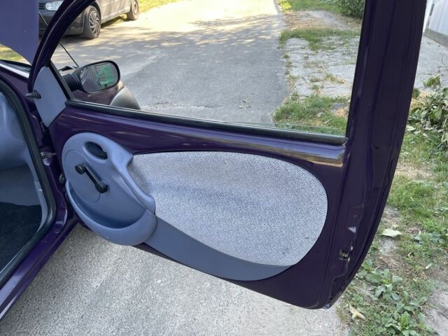 Фиолетовый Форд КА, объемом двигателя 1.3 л и пробегом 280 тыс. км за 1300 $, фото 9 на Automoto.ua