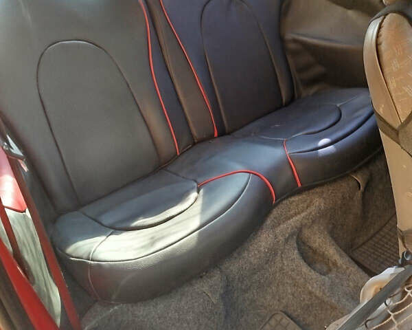 Красный Форд КА, объемом двигателя 1.3 л и пробегом 68 тыс. км за 1950 $, фото 4 на Automoto.ua