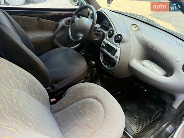 Форд КА, объемом двигателя 1.3 л и пробегом 200 тыс. км за 1250 $, фото 11 на Automoto.ua