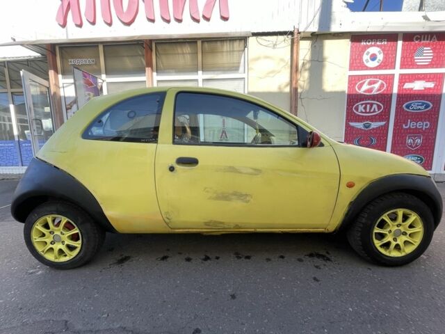 Желтый Форд КА, объемом двигателя 1.3 л и пробегом 180 тыс. км за 1100 $, фото 4 на Automoto.ua