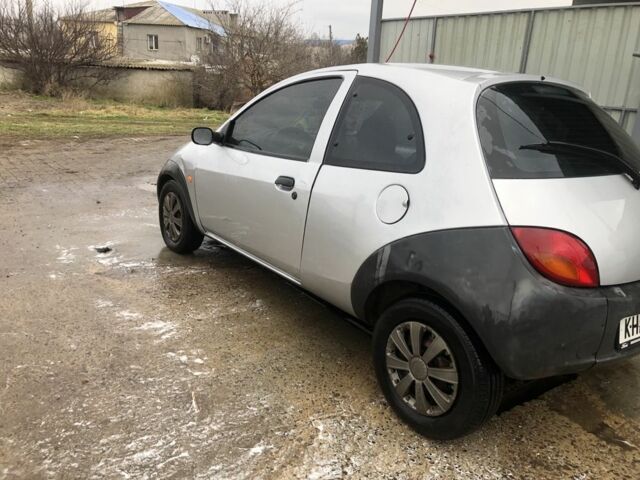 Серый Форд КА, объемом двигателя 0 л и пробегом 220 тыс. км за 1000 $, фото 2 на Automoto.ua