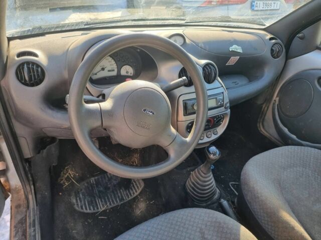 Сірий Форд КА, об'ємом двигуна 1.3 л та пробігом 260 тис. км за 900 $, фото 8 на Automoto.ua