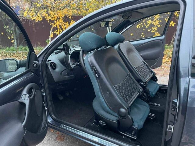 Серый Форд КА, объемом двигателя 1.3 л и пробегом 215 тыс. км за 2780 $, фото 11 на Automoto.ua