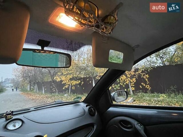 Серый Форд КА, объемом двигателя 1.3 л и пробегом 215 тыс. км за 2780 $, фото 30 на Automoto.ua