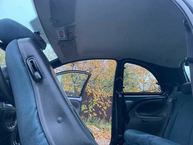 Серый Форд КА, объемом двигателя 1.3 л и пробегом 215 тыс. км за 2780 $, фото 13 на Automoto.ua