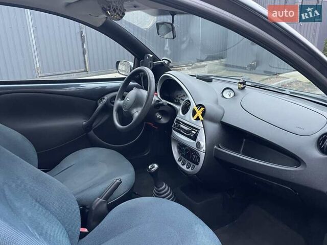 Серый Форд КА, объемом двигателя 1.3 л и пробегом 215 тыс. км за 2780 $, фото 14 на Automoto.ua