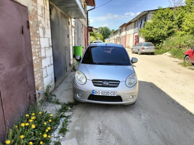 Сірий Форд КА, об'ємом двигуна 1.1 л та пробігом 125 тис. км за 4000 $, фото 1 на Automoto.ua