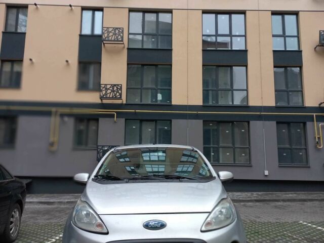 Сірий Форд КА, об'ємом двигуна 1.2 л та пробігом 140 тис. км за 4444 $, фото 1 на Automoto.ua