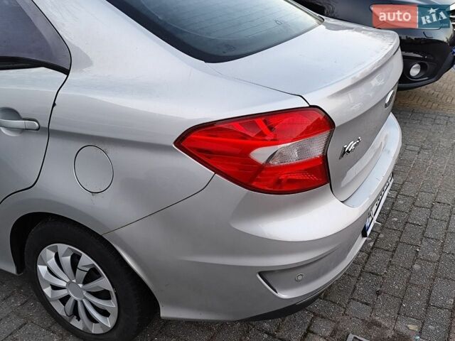 Серый Форд KA+, объемом двигателя 1.2 л и пробегом 67 тыс. км за 5500 $, фото 5 на Automoto.ua