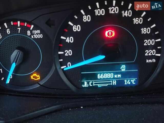 Серый Форд KA+, объемом двигателя 1.2 л и пробегом 67 тыс. км за 5500 $, фото 8 на Automoto.ua