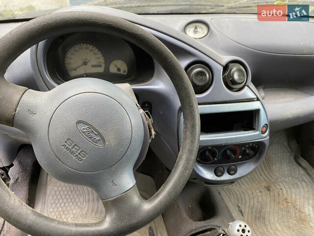 Синий Форд КА, объемом двигателя 1.3 л и пробегом 200 тыс. км за 359 $, фото 6 на Automoto.ua