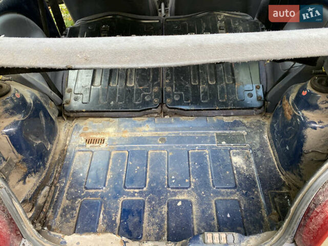 Синий Форд КА, объемом двигателя 1.3 л и пробегом 200 тыс. км за 359 $, фото 3 на Automoto.ua