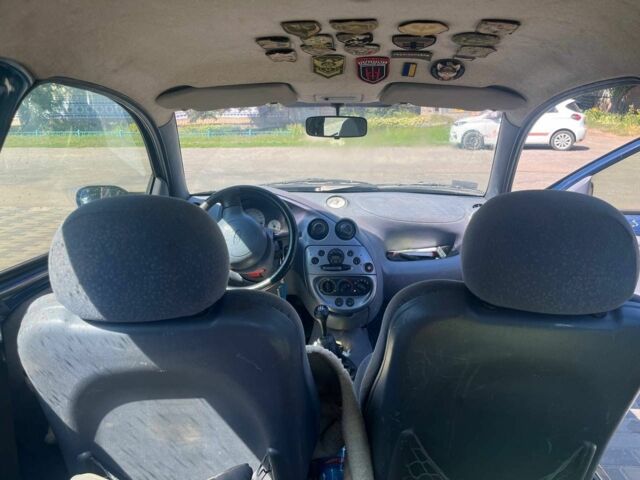 Синий Форд КА, объемом двигателя 1 л и пробегом 300 тыс. км за 700 $, фото 4 на Automoto.ua