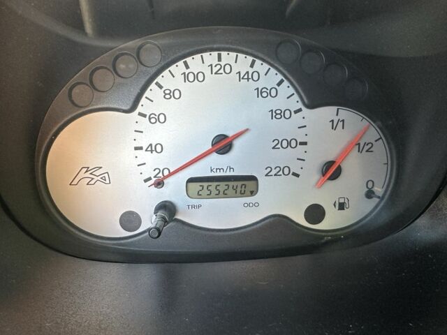 Синий Форд КА, объемом двигателя 1.3 л и пробегом 255 тыс. км за 2900 $, фото 5 на Automoto.ua