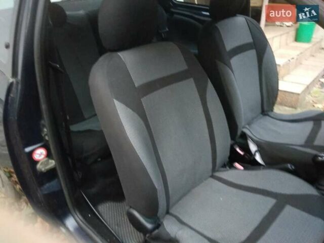 Синій Форд КА, об'ємом двигуна 1.3 л та пробігом 187 тис. км за 1450 $, фото 4 на Automoto.ua