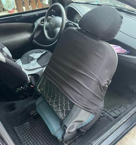 Синій Форд КА, об'ємом двигуна 1.3 л та пробігом 125 тис. км за 2550 $, фото 4 на Automoto.ua