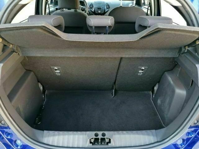 Синий Форд КА, объемом двигателя 1.2 л и пробегом 60 тыс. км за 15000 $, фото 7 на Automoto.ua