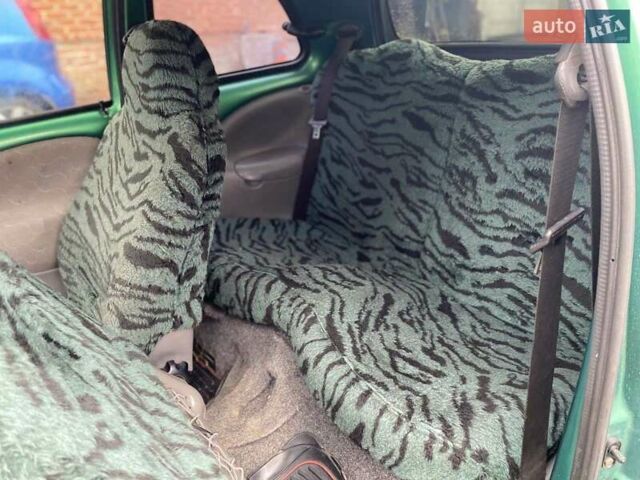 Зеленый Форд КА, объемом двигателя 1.3 л и пробегом 90 тыс. км за 1600 $, фото 12 на Automoto.ua