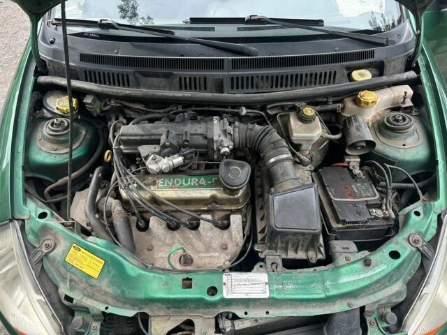 Зелений Форд КА, об'ємом двигуна 1.3 л та пробігом 200 тис. км за 1401 $, фото 4 на Automoto.ua