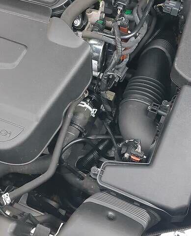 Белый Форд Куга, объемом двигателя 2 л и пробегом 175 тыс. км за 11000 $, фото 8 на Automoto.ua