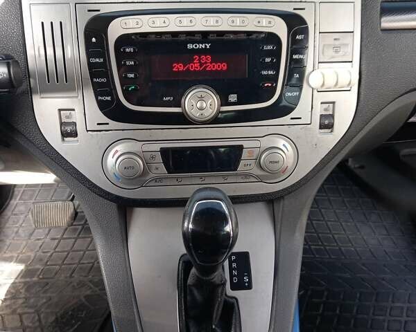 Белый Форд Куга, объемом двигателя 2.52 л и пробегом 225 тыс. км за 10700 $, фото 21 на Automoto.ua