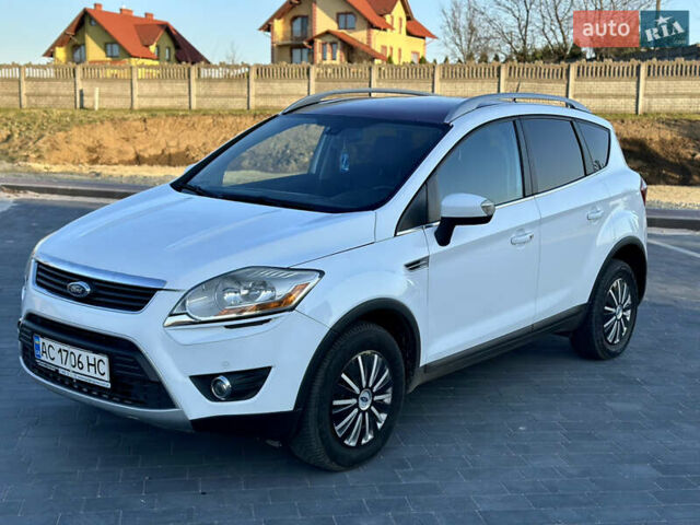 Білий Форд Куга, об'ємом двигуна 2 л та пробігом 300 тис. км за 12300 $, фото 11 на Automoto.ua