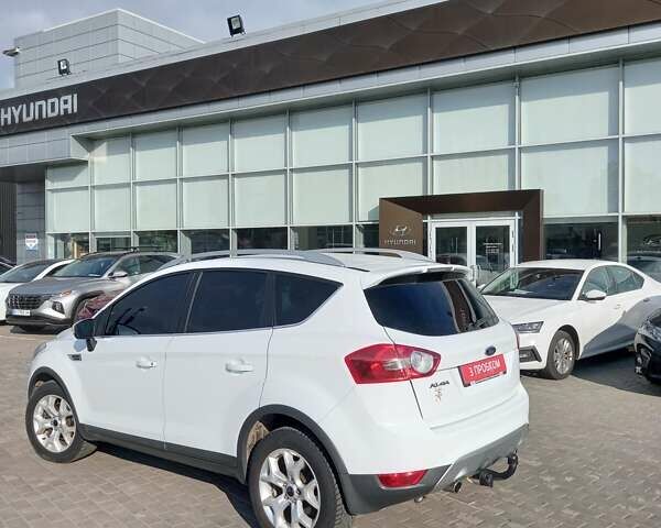 Белый Форд Куга, объемом двигателя 2.52 л и пробегом 225 тыс. км за 10700 $, фото 8 на Automoto.ua