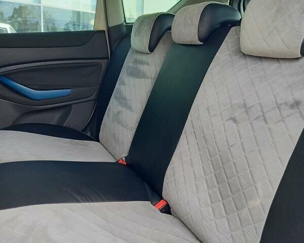 Белый Форд Куга, объемом двигателя 2.52 л и пробегом 225 тыс. км за 10700 $, фото 18 на Automoto.ua