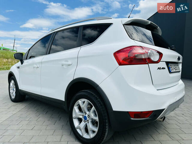 Белый Форд Куга, объемом двигателя 2 л и пробегом 255 тыс. км за 9800 $, фото 29 на Automoto.ua