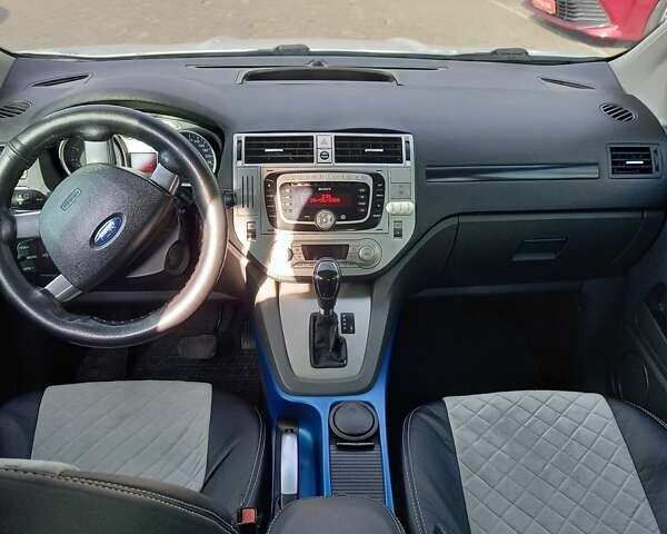 Белый Форд Куга, объемом двигателя 2.52 л и пробегом 225 тыс. км за 10700 $, фото 17 на Automoto.ua