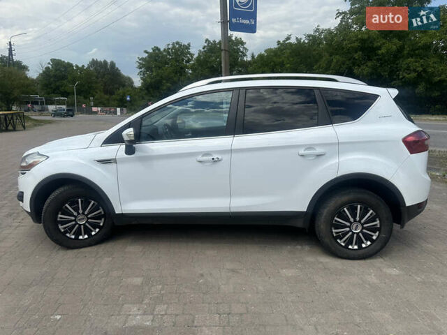 Белый Форд Куга, объемом двигателя 2 л и пробегом 322 тыс. км за 9250 $, фото 7 на Automoto.ua