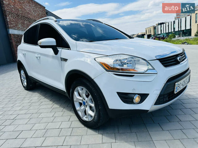 Белый Форд Куга, объемом двигателя 2 л и пробегом 255 тыс. км за 9800 $, фото 10 на Automoto.ua