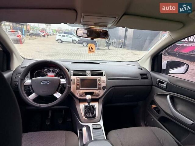 Белый Форд Куга, объемом двигателя 2 л и пробегом 227 тыс. км за 9000 $, фото 11 на Automoto.ua