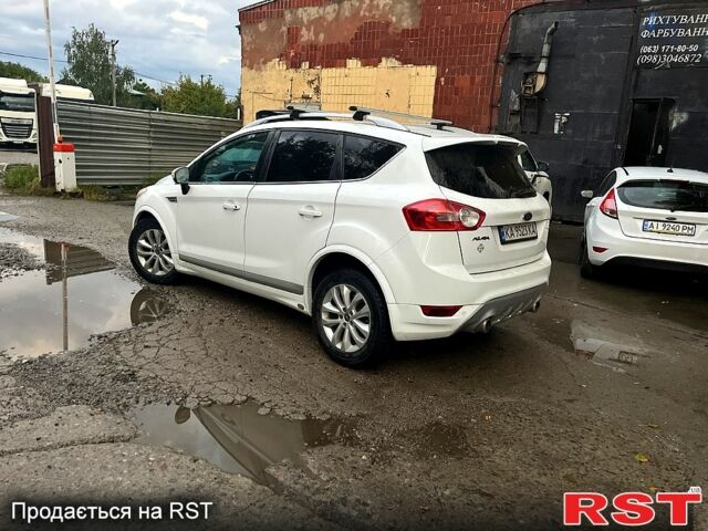 Білий Форд Куга, об'ємом двигуна 2.5 л та пробігом 273 тис. км за 8100 $, фото 1 на Automoto.ua