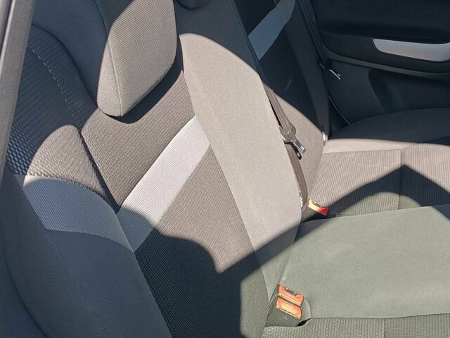 Белый Форд Куга, объемом двигателя 2.5 л и пробегом 250 тыс. км за 9500 $, фото 10 на Automoto.ua