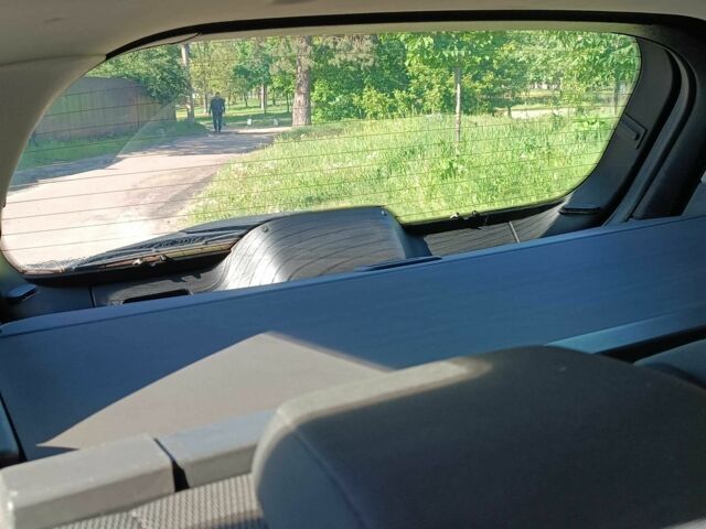 Белый Форд Куга, объемом двигателя 2.5 л и пробегом 250 тыс. км за 9500 $, фото 8 на Automoto.ua