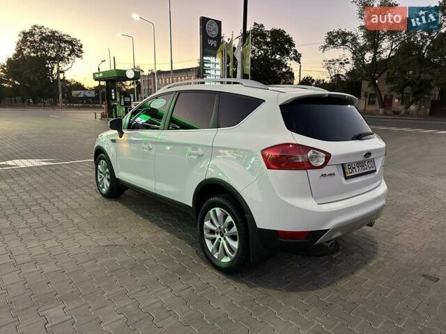 Белый Форд Куга, объемом двигателя 2.52 л и пробегом 60 тыс. км за 12200 $, фото 11 на Automoto.ua