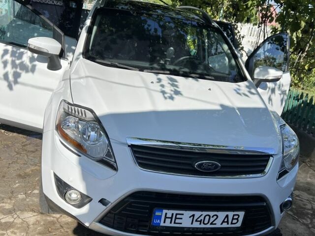 Белый Форд Куга, объемом двигателя 2.5 л и пробегом 160 тыс. км за 9000 $, фото 13 на Automoto.ua