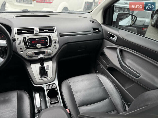 Белый Форд Куга, объемом двигателя 2.52 л и пробегом 60 тыс. км за 11900 $, фото 47 на Automoto.ua