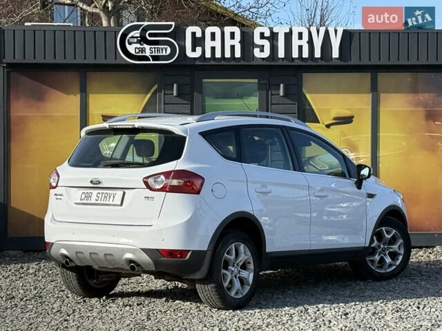 Білий Форд Куга, об'ємом двигуна 2 л та пробігом 299 тис. км за 8999 $, фото 3 на Automoto.ua