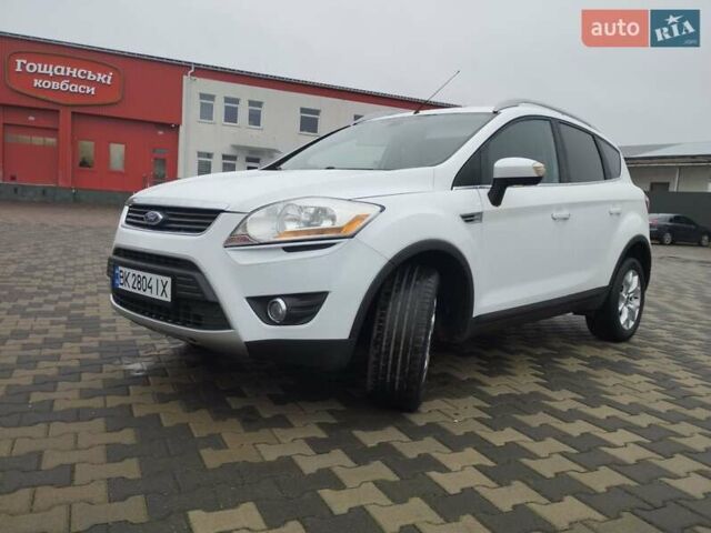 Білий Форд Куга, об'ємом двигуна 2 л та пробігом 347 тис. км за 9499 $, фото 6 на Automoto.ua