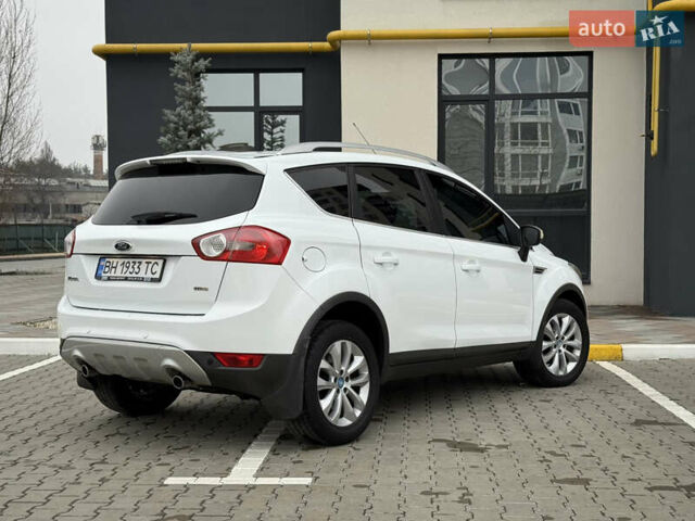 Білий Форд Куга, об'ємом двигуна 2 л та пробігом 228 тис. км за 9800 $, фото 9 на Automoto.ua