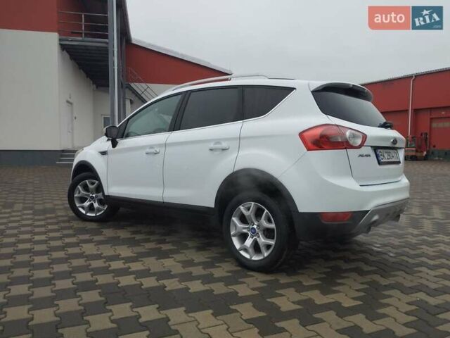 Білий Форд Куга, об'ємом двигуна 2 л та пробігом 347 тис. км за 9499 $, фото 4 на Automoto.ua