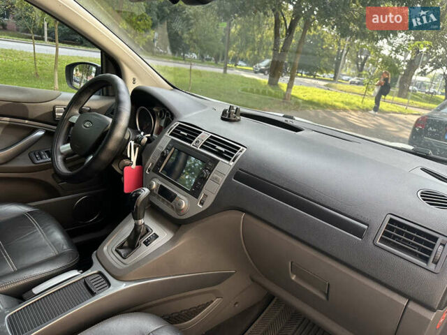 Белый Форд Куга, объемом двигателя 2.52 л и пробегом 248 тыс. км за 11200 $, фото 26 на Automoto.ua