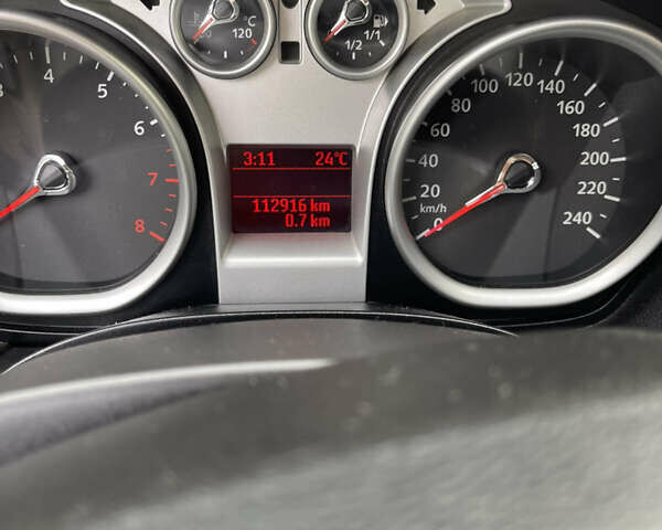 Белый Форд Куга, объемом двигателя 2.52 л и пробегом 112 тыс. км за 10700 $, фото 5 на Automoto.ua