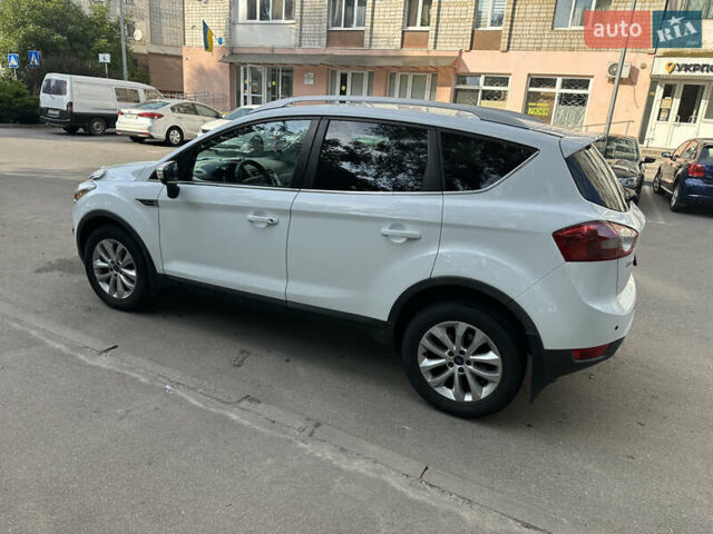 Белый Форд Куга, объемом двигателя 2.52 л и пробегом 248 тыс. км за 11200 $, фото 39 на Automoto.ua