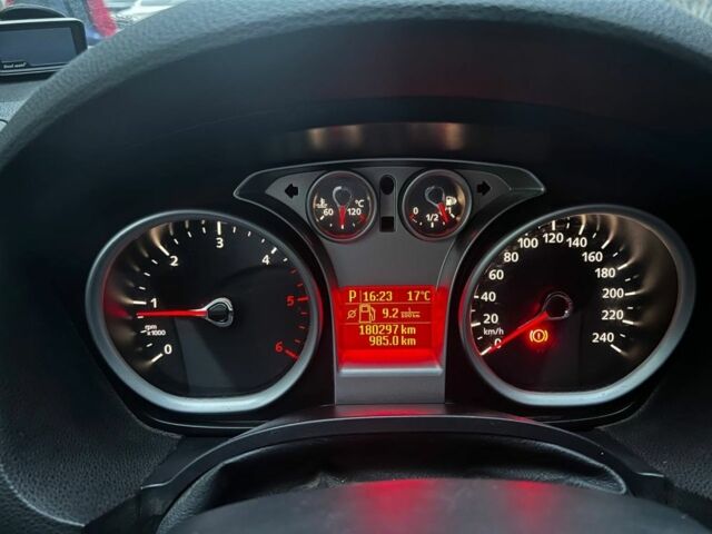 Белый Форд Куга, объемом двигателя 2 л и пробегом 180 тыс. км за 10500 $, фото 3 на Automoto.ua