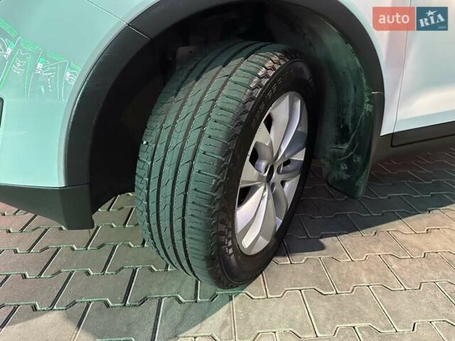 Белый Форд Куга, объемом двигателя 2.52 л и пробегом 60 тыс. км за 12200 $, фото 23 на Automoto.ua