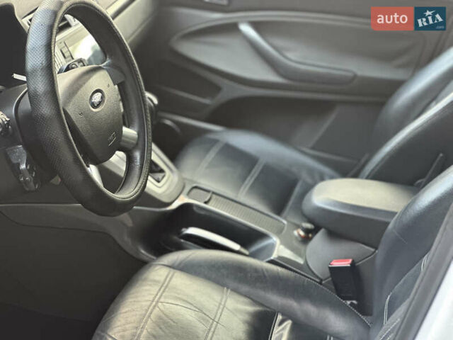 Белый Форд Куга, объемом двигателя 2.52 л и пробегом 248 тыс. км за 11200 $, фото 36 на Automoto.ua